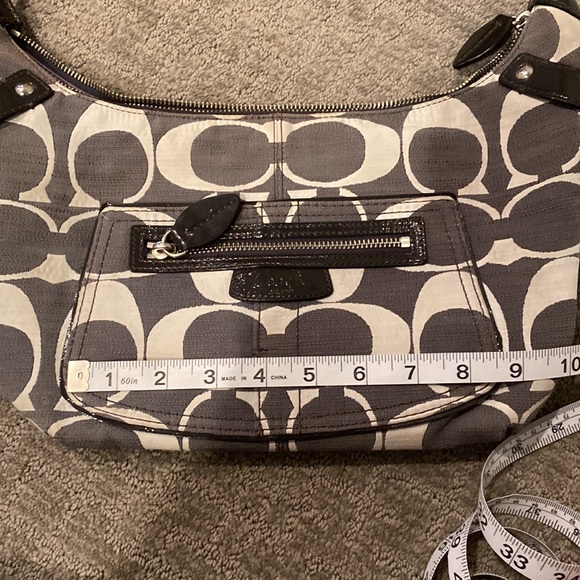 13291 Coach Penelope Shantung Signature bag - Picture 11 of 12